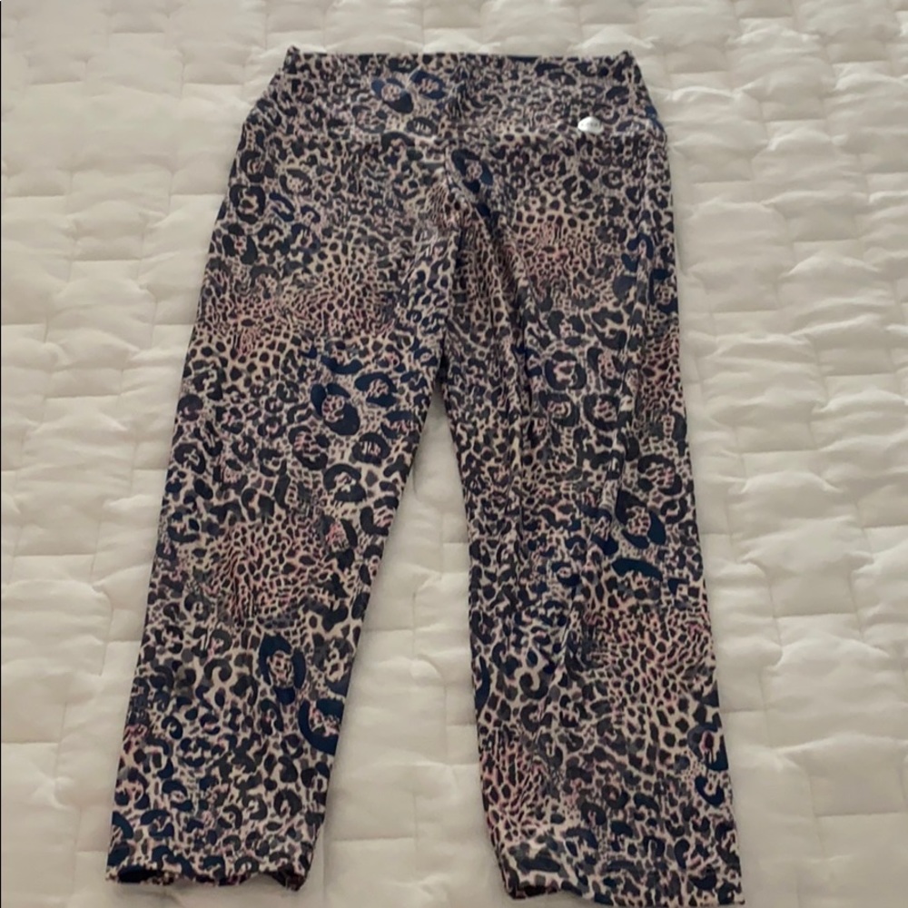 Live Cropped Leggings Small